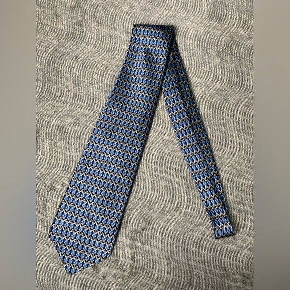 3/$10 Men’s patterned Stonehenge Silk Neck Tie - Picture 3 of 7